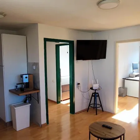 Apartman Sunny In Center Split